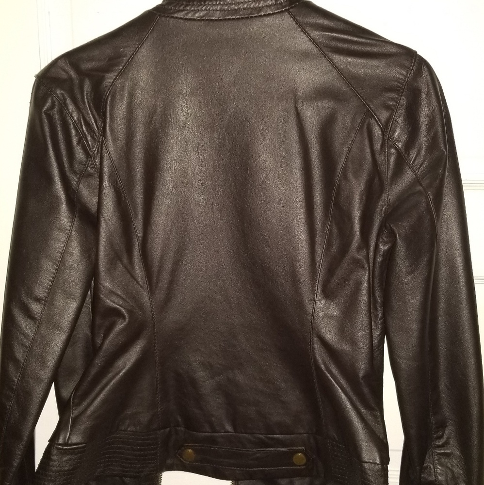 Leather jacket - Picture 2 of 5